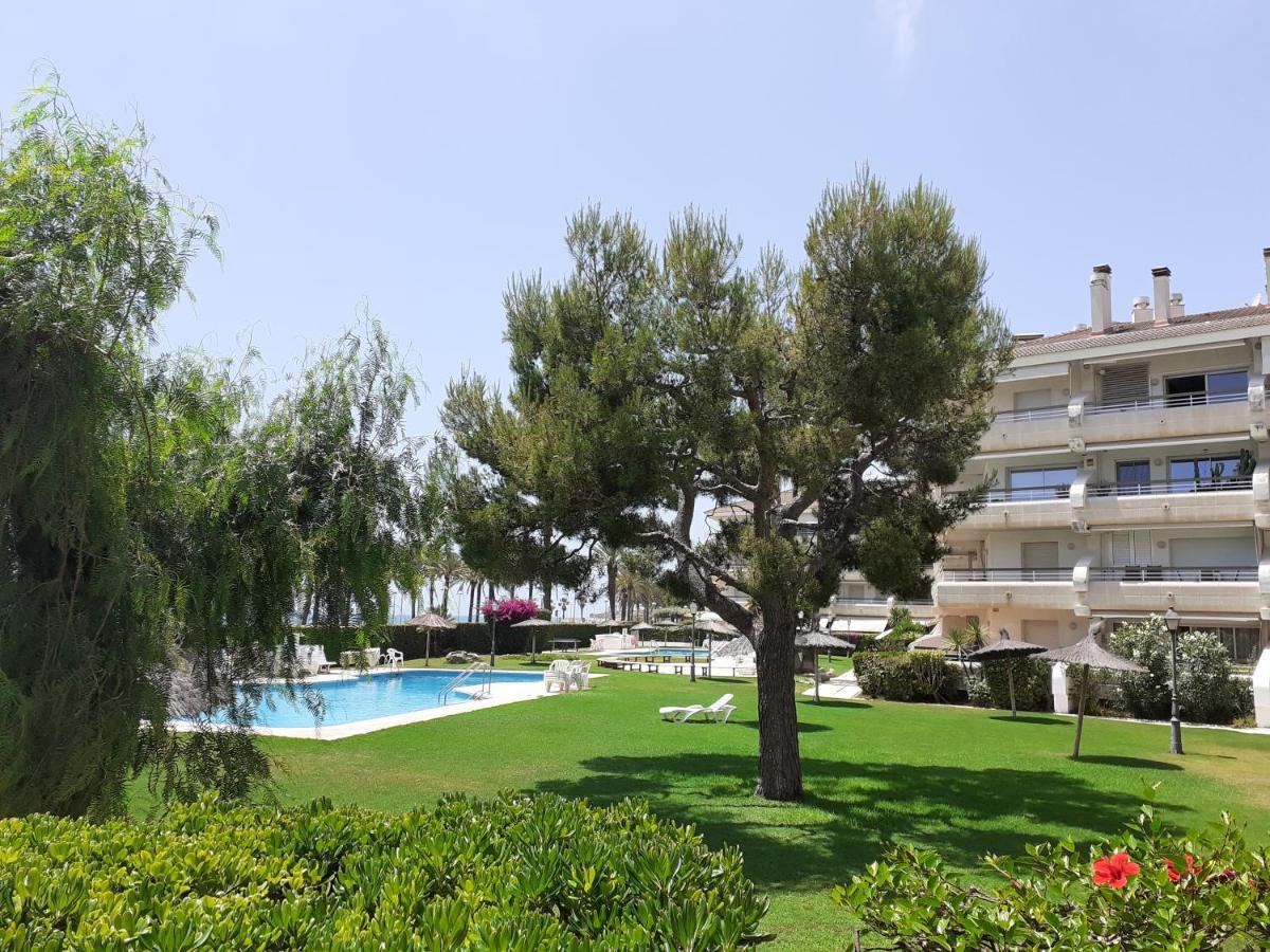 Apartamento Bahia Blanca Vilanova i la Geltrú Exterior foto