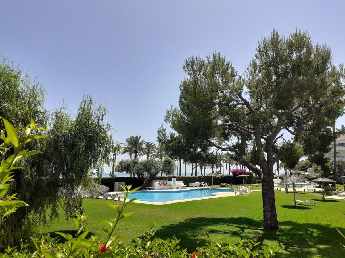 Apartamento Bahia Blanca Vilanova i la Geltrú Exterior foto