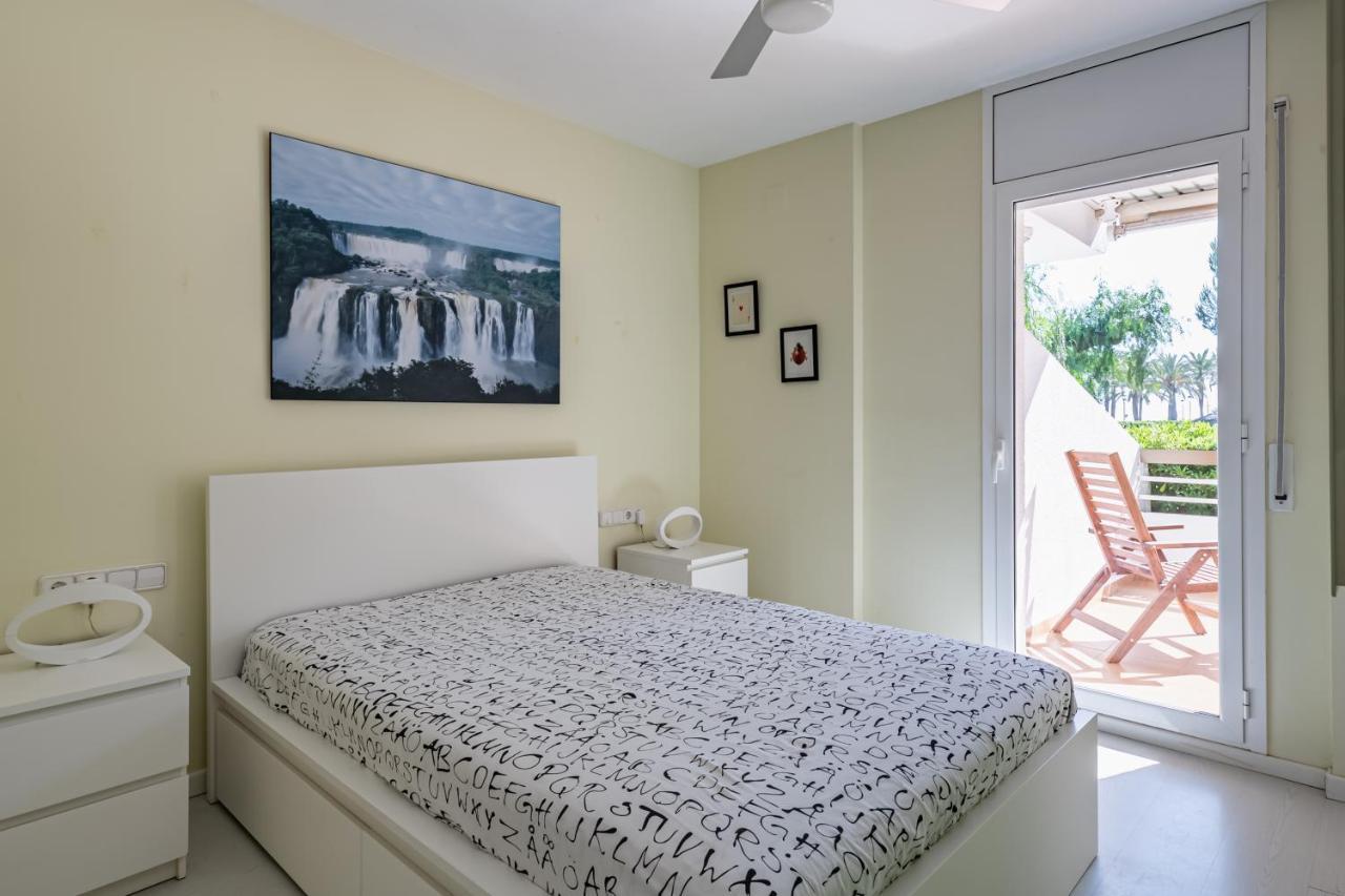 Apartamento Bahia Blanca Vilanova i la Geltrú Exterior foto